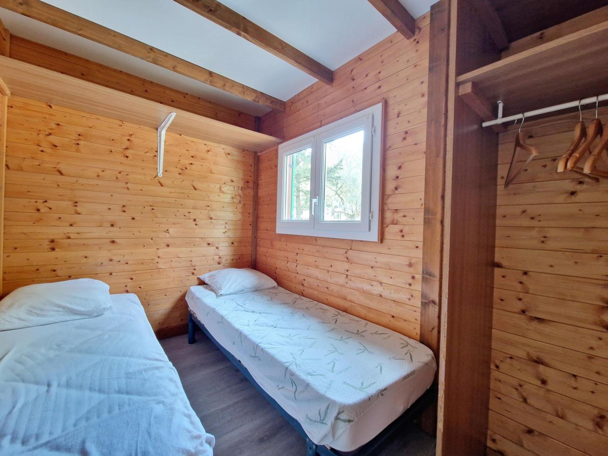 Camp Des Gorges - Camping Nature Vallon-Pont-d'Arc Bilik gambar